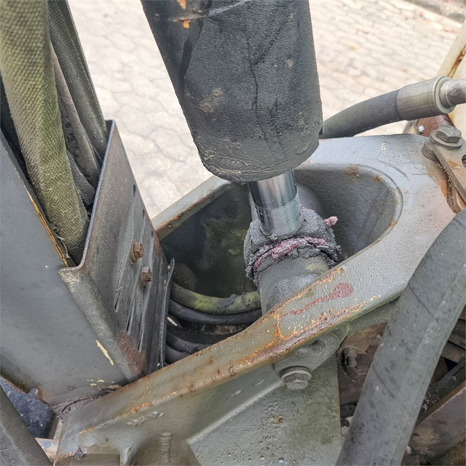 Leasing Terex TC16 Terex TC16: obrázok 18 Leasing Terex TC16 Terex TC16: obrázok 18