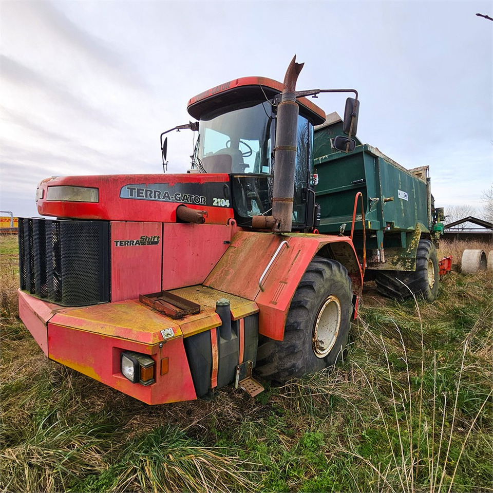 Terragator 2104 - Technika pro aplikaci hnoja: obrázok 1 Terragator 2104 - Technika pro aplikaci hnoja: obrázok 1