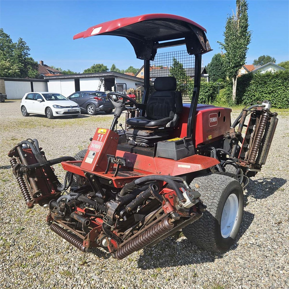 Toro Reelmaster 6700-D - Záhradná kosačka: obrázok 4 Toro Reelmaster 6700-D - Záhradná kosačka: obrázok 4