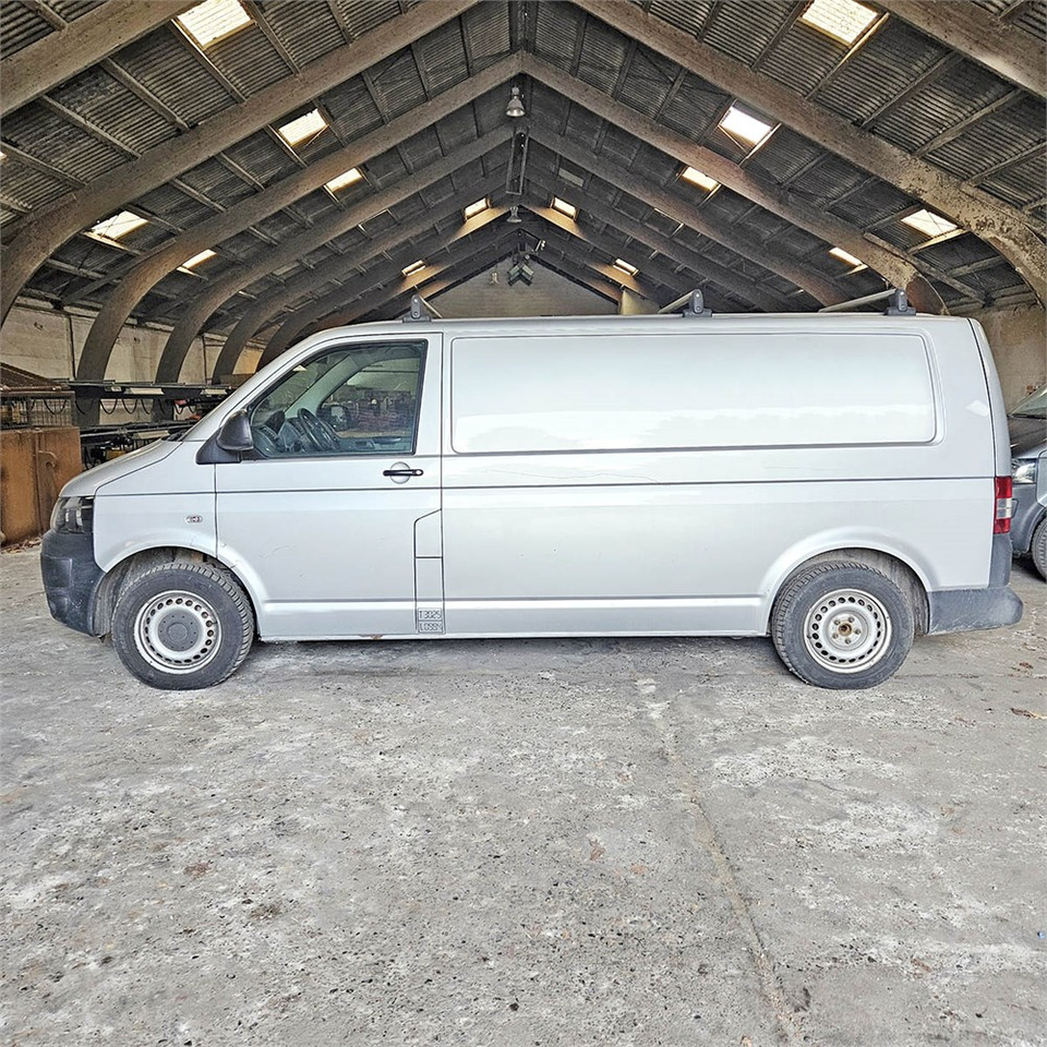VW Transporter 2,0 Tdi - Malá dodávka: obrázok 2 VW Transporter 2,0 Tdi - Malá dodávka: obrázok 2