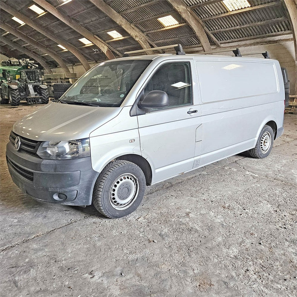 VW Transporter 2,0 Tdi - Malá dodávka: obrázok 1 VW Transporter 2,0 Tdi - Malá dodávka: obrázok 1