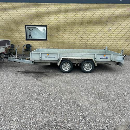 Variant VA3517 MT - Auto príves: obrázok 3 Variant VA3517 MT - Auto príves: obrázok 3