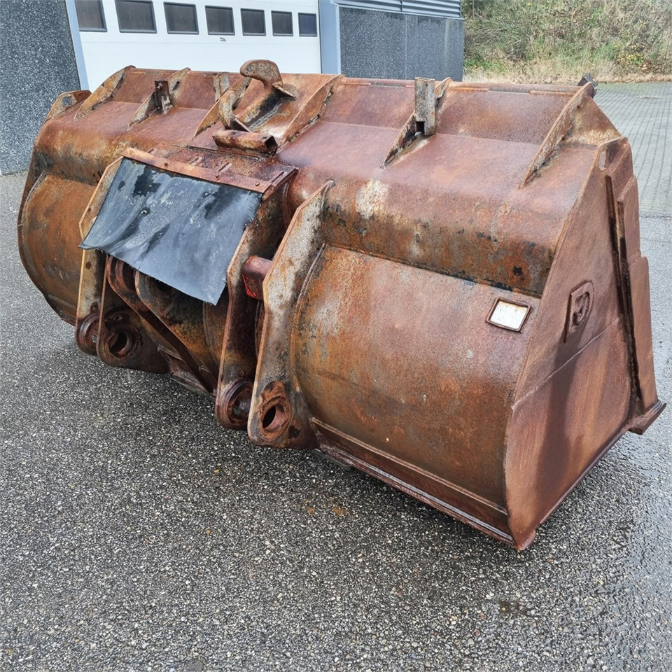 Viby Jern 721D - Nakladacia lyžica: obrázok 3 Viby Jern 721D - Nakladacia lyžica: obrázok 3