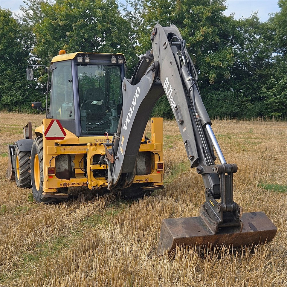 Volvo BL71 Plus - Rýpadlo-nakladač: obrázok 5 Volvo BL71 Plus - Rýpadlo-nakladač: obrázok 5