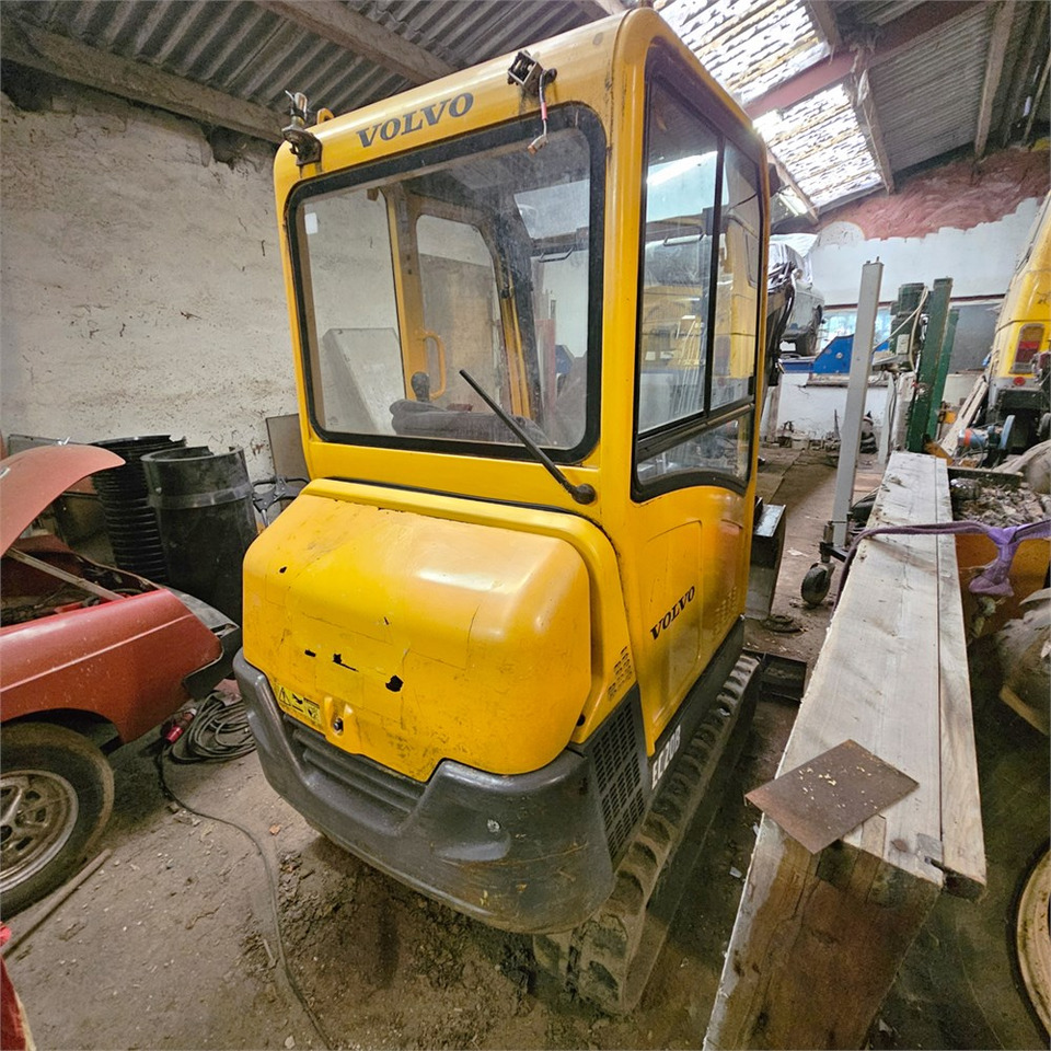 Volvo EC20 B XTV - Mini rýpadlo: obrázok 4 Volvo EC20 B XTV - Mini rýpadlo: obrázok 4