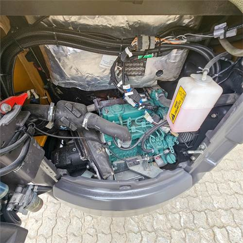 Mini rýpadlo Volvo EC20 E: obrázok 35