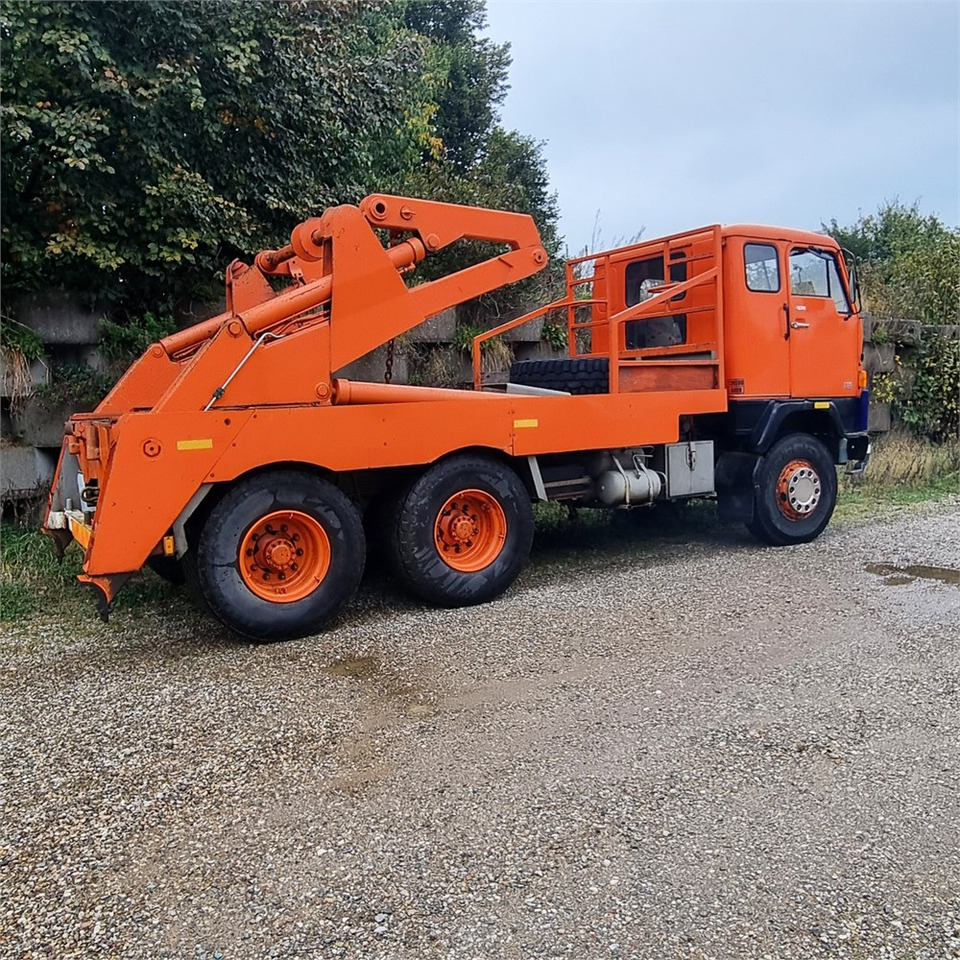 Volvo F 88 - Ramenový nosič kontajnerov: obrázok 5 Volvo F 88 - Ramenový nosič kontajnerov: obrázok 5
