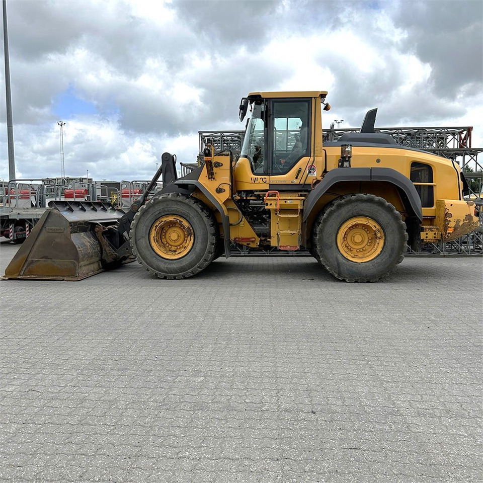 Volvo L120 H - Kolesový nakladač: obrázok 4 Volvo L120 H - Kolesový nakladač: obrázok 4