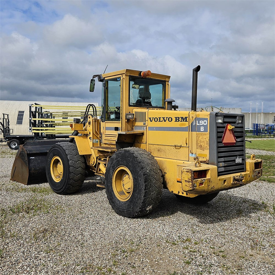 Volvo L90 B - Kolesový nakladač: obrázok 3 Volvo L90 B - Kolesový nakladač: obrázok 3