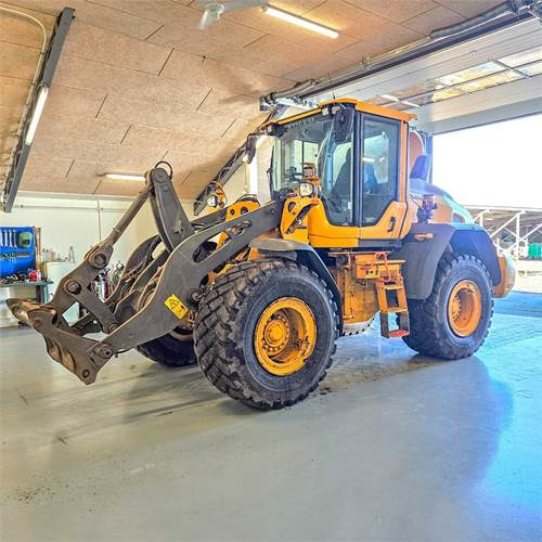 Volvo L90 H - Kolesový nakladač: obrázok 1 Volvo L90 H - Kolesový nakladač: obrázok 1