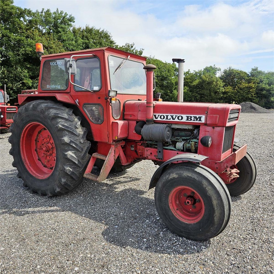 Volvo T810A - Traktor: obrázok 4 Volvo T810A - Traktor: obrázok 4