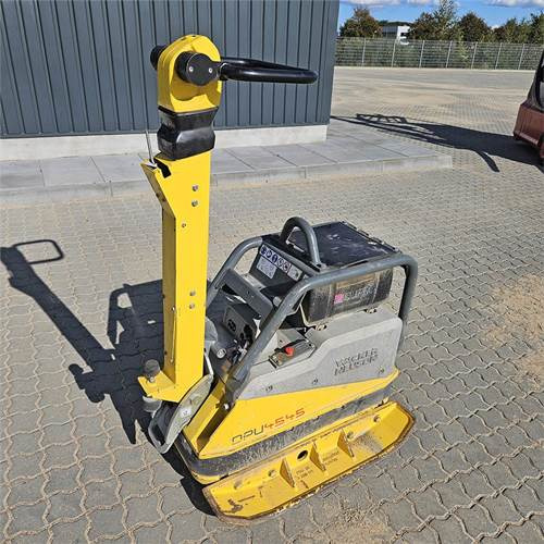 Wacker Neuson DPU 4545 - Vibračná doska: obrázok 1 Wacker Neuson DPU 4545 - Vibračná doska: obrázok 1