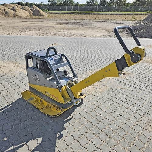Wacker Neuson DPU 4545 - Vibračná doska: obrázok 3 Wacker Neuson DPU 4545 - Vibračná doska: obrázok 3