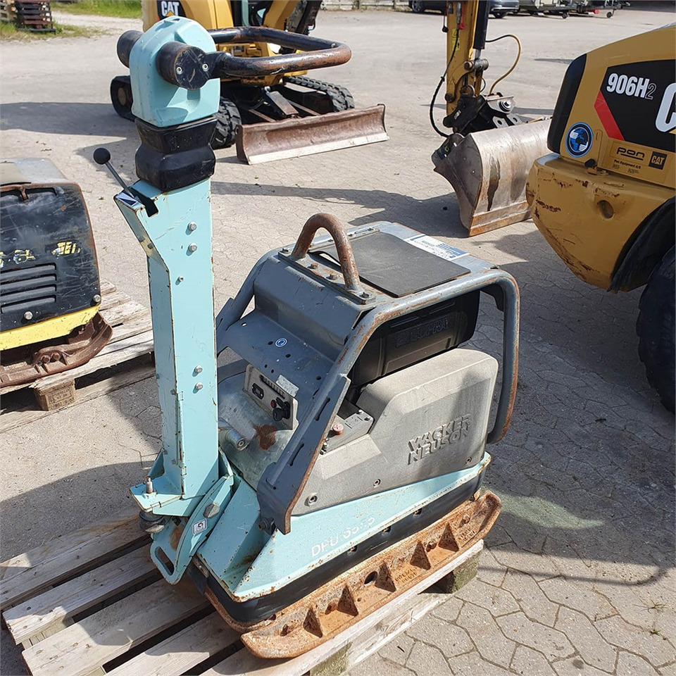 Wacker Neuson DPU6555 - Vibračná doska: obrázok 2 Wacker Neuson DPU6555 - Vibračná doska: obrázok 2