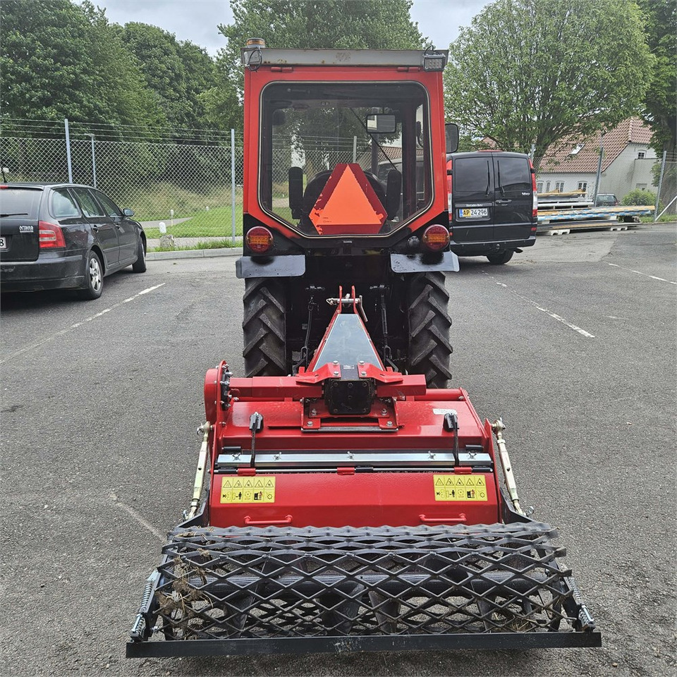 Yanmar 226 D - Komunálny traktor: obrázok 4 Yanmar 226 D - Komunálny traktor: obrázok 4
