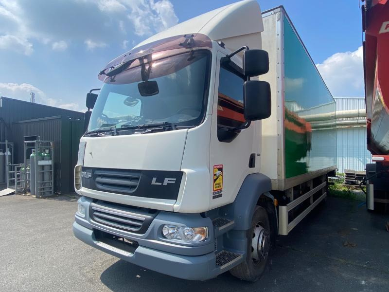 DAF LF 55.220 - Skříňový nákladní auto: obrázok 1 DAF LF 55.220 - Skříňový nákladní auto: obrázok 1