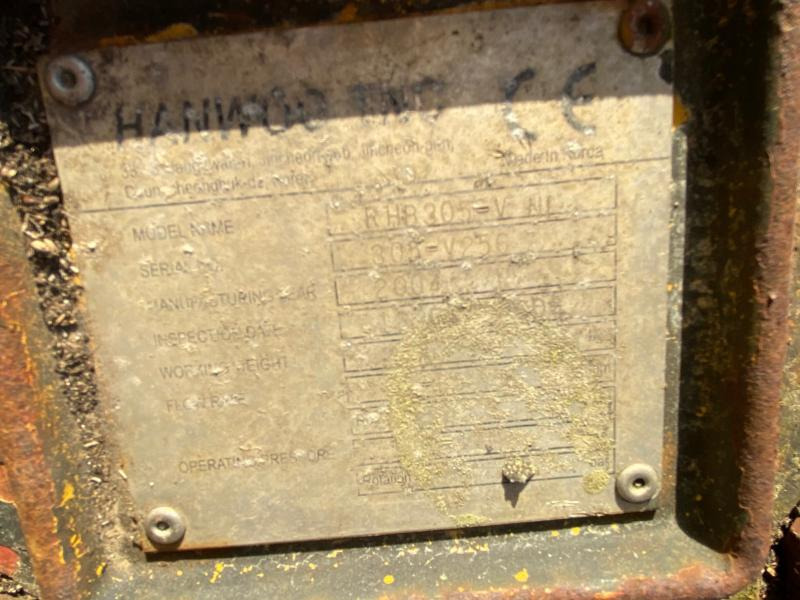 HANWOO BRISE ROCHE RHB 305 - Hydraulické kladivo: obrázok 3 HANWOO BRISE ROCHE RHB 305 - Hydraulické kladivo: obrázok 3