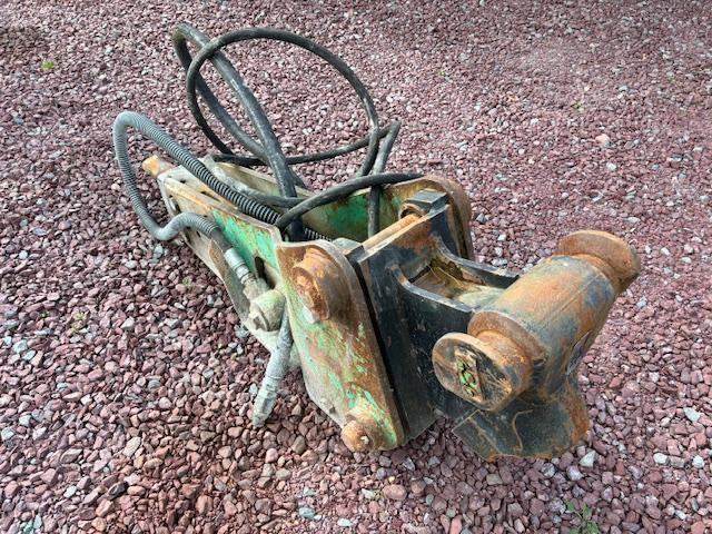 MONTABERT 125 - Hydraulické kladivo: obrázok 4 MONTABERT 125 - Hydraulické kladivo: obrázok 4