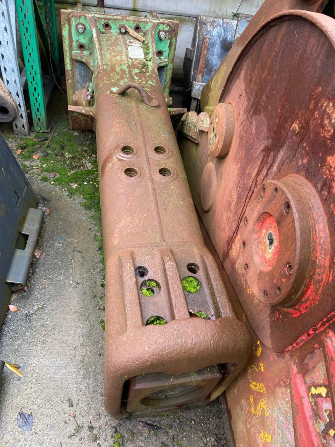 MONTABERT BRISE ROCHE BRV 45 - Hydraulické kladivo: obrázok 1 MONTABERT BRISE ROCHE BRV 45 - Hydraulické kladivo: obrázok 1