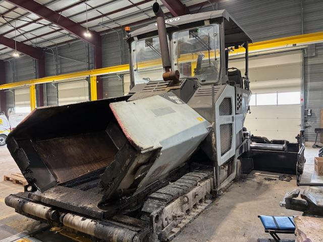 Volvo P6820C - Finišer: obrázok 1 Volvo P6820C - Finišer: obrázok 1