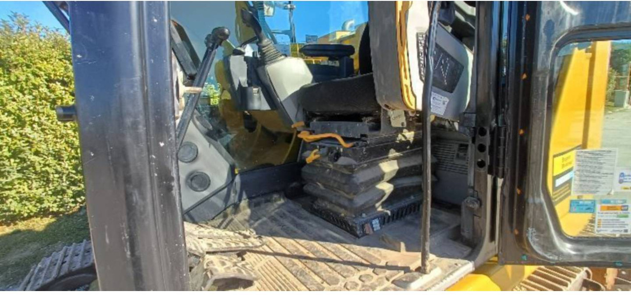 CAT 315 GC - Pásové rýpadlo: obrázok 4 CAT 315 GC - Pásové rýpadlo: obrázok 4