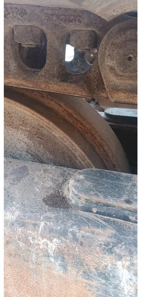Pásové rýpadlo CAT 316F: obrázok 15