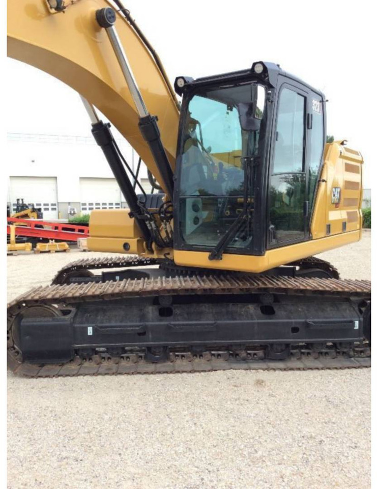 CAT 323 - Pásové rýpadlo: obrázok 4 CAT 323 - Pásové rýpadlo: obrázok 4