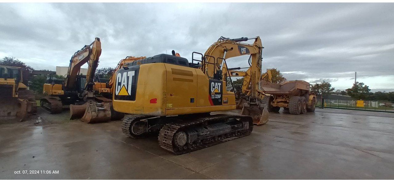 CAT 326F - Pásové rýpadlo: obrázok 3 CAT 326F - Pásové rýpadlo: obrázok 3