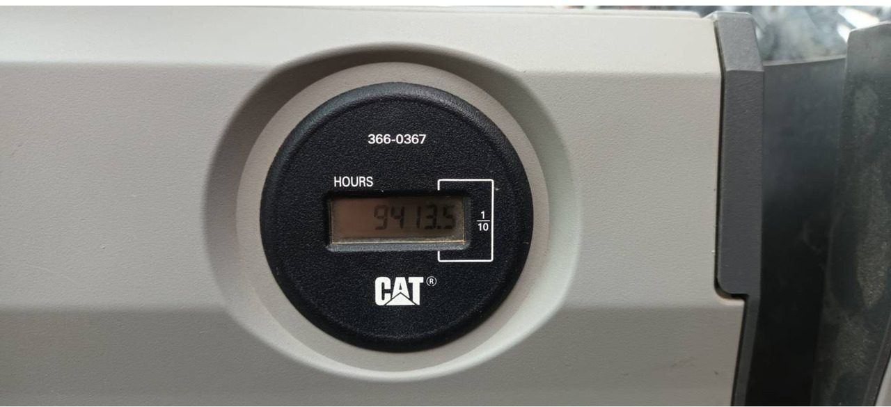 CAT 330F - Pásové rýpadlo: obrázok 5 CAT 330F - Pásové rýpadlo: obrázok 5