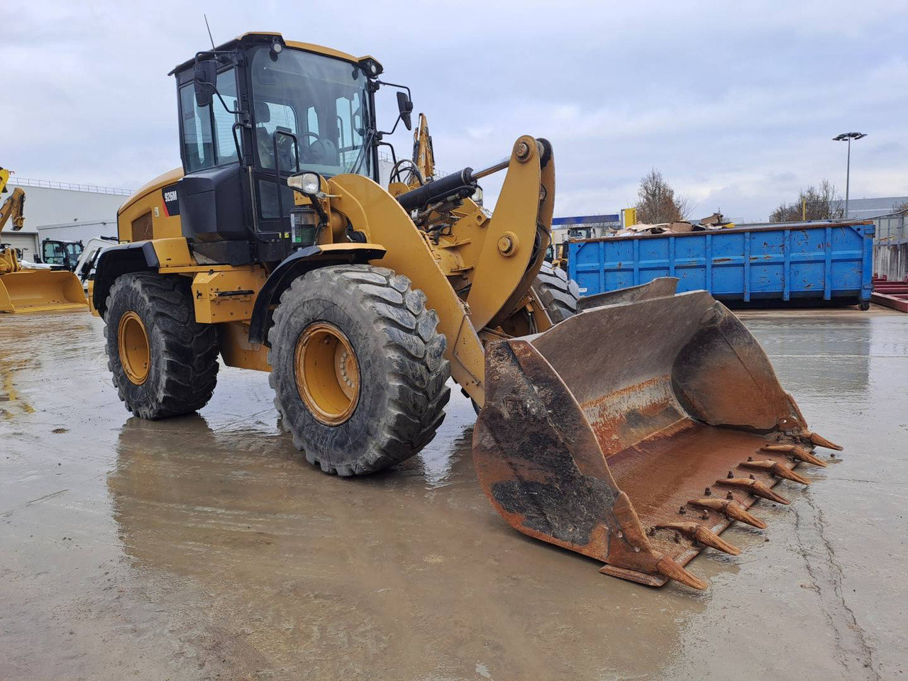 CAT 926M - Kolesový nakladač: obrázok 4 CAT 926M - Kolesový nakladač: obrázok 4