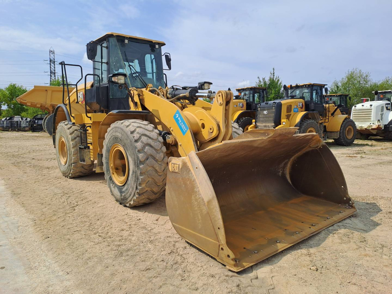 CAT 950GC - Kolesový nakladač: obrázok 2 CAT 950GC - Kolesový nakladač: obrázok 2