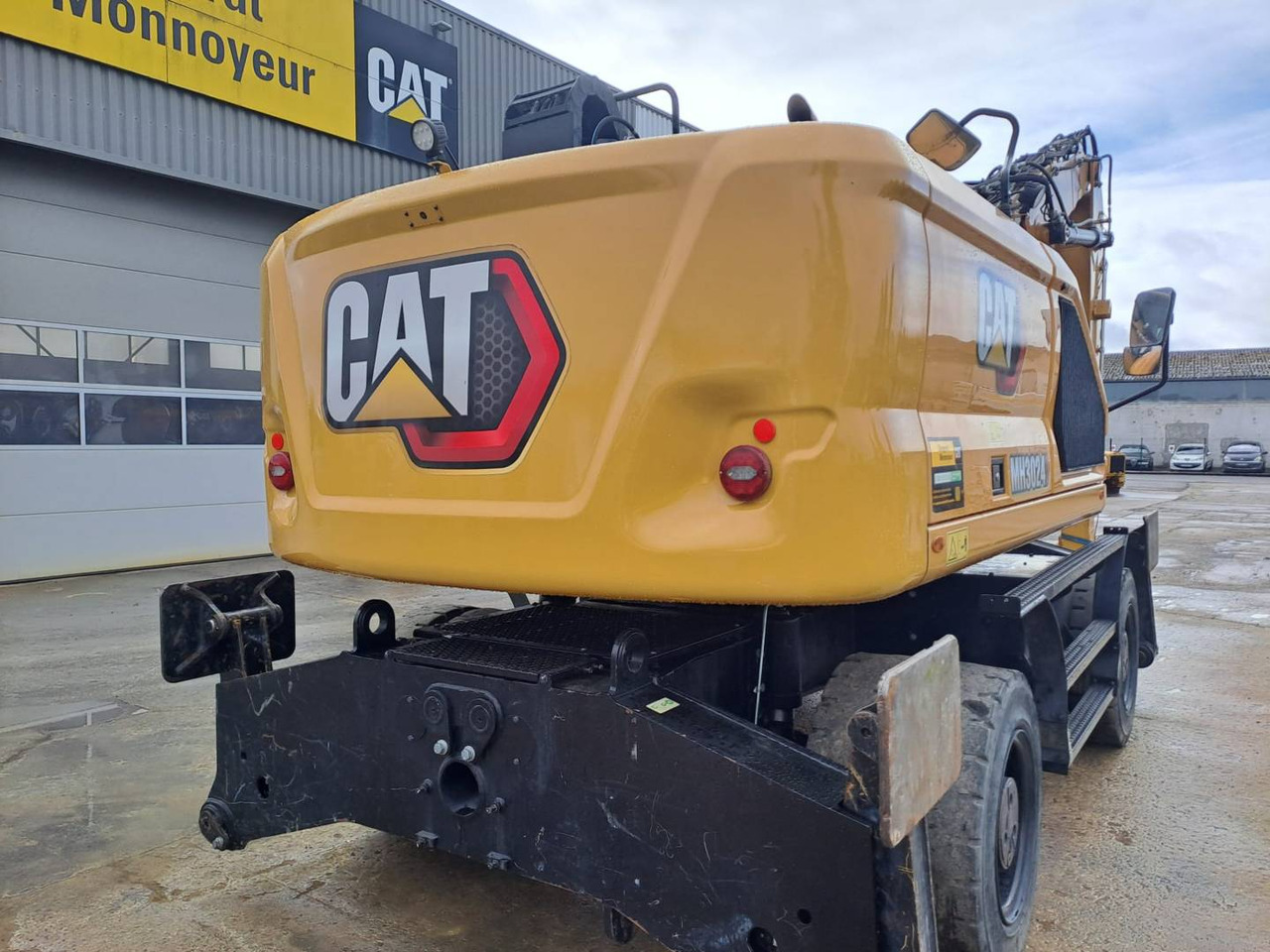 CAT MH3024 - Kolesové rýpadlo: obrázok 3 CAT MH3024 - Kolesové rýpadlo: obrázok 3