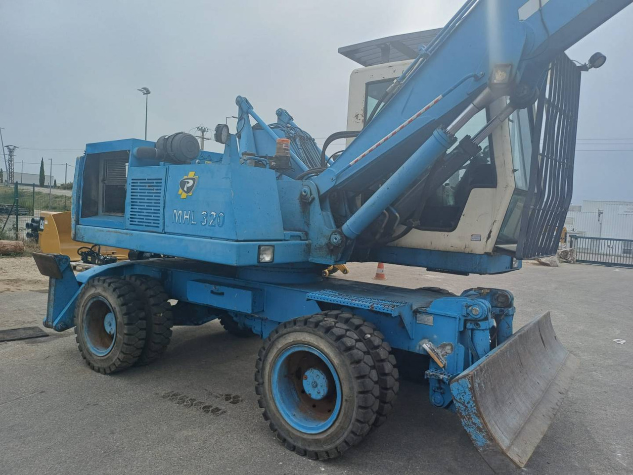 FUCHS MHL320 - Kolesové rýpadlo: obrázok 5 FUCHS MHL320 - Kolesové rýpadlo: obrázok 5