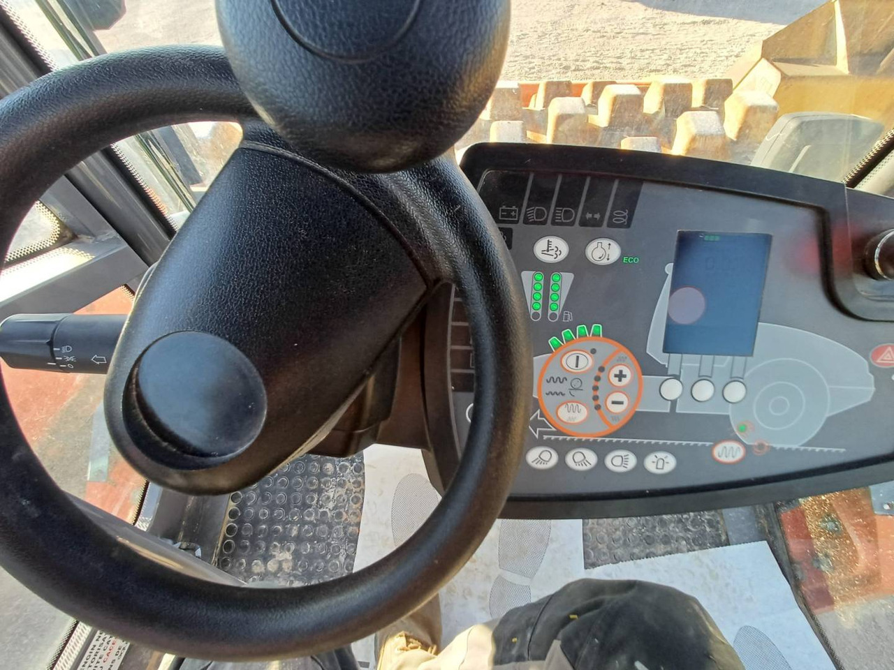 HAMM H18I - Kompaktor: obrázok 3 HAMM H18I - Kompaktor: obrázok 3