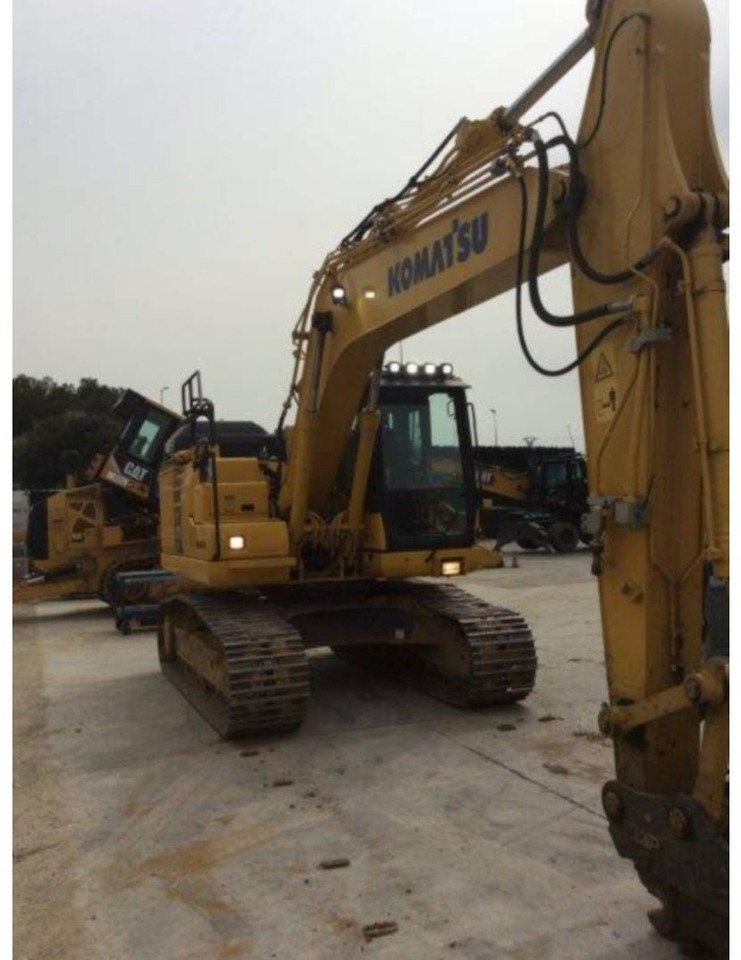 KOMATSU PC170.11 - Pásové rýpadlo: obrázok 4 KOMATSU PC170.11 - Pásové rýpadlo: obrázok 4