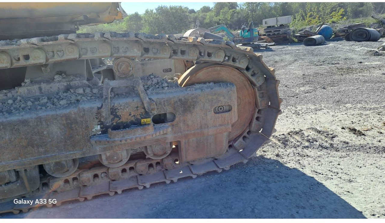 Pásové rýpadlo KOMATSU PC700LC: obrázok 27