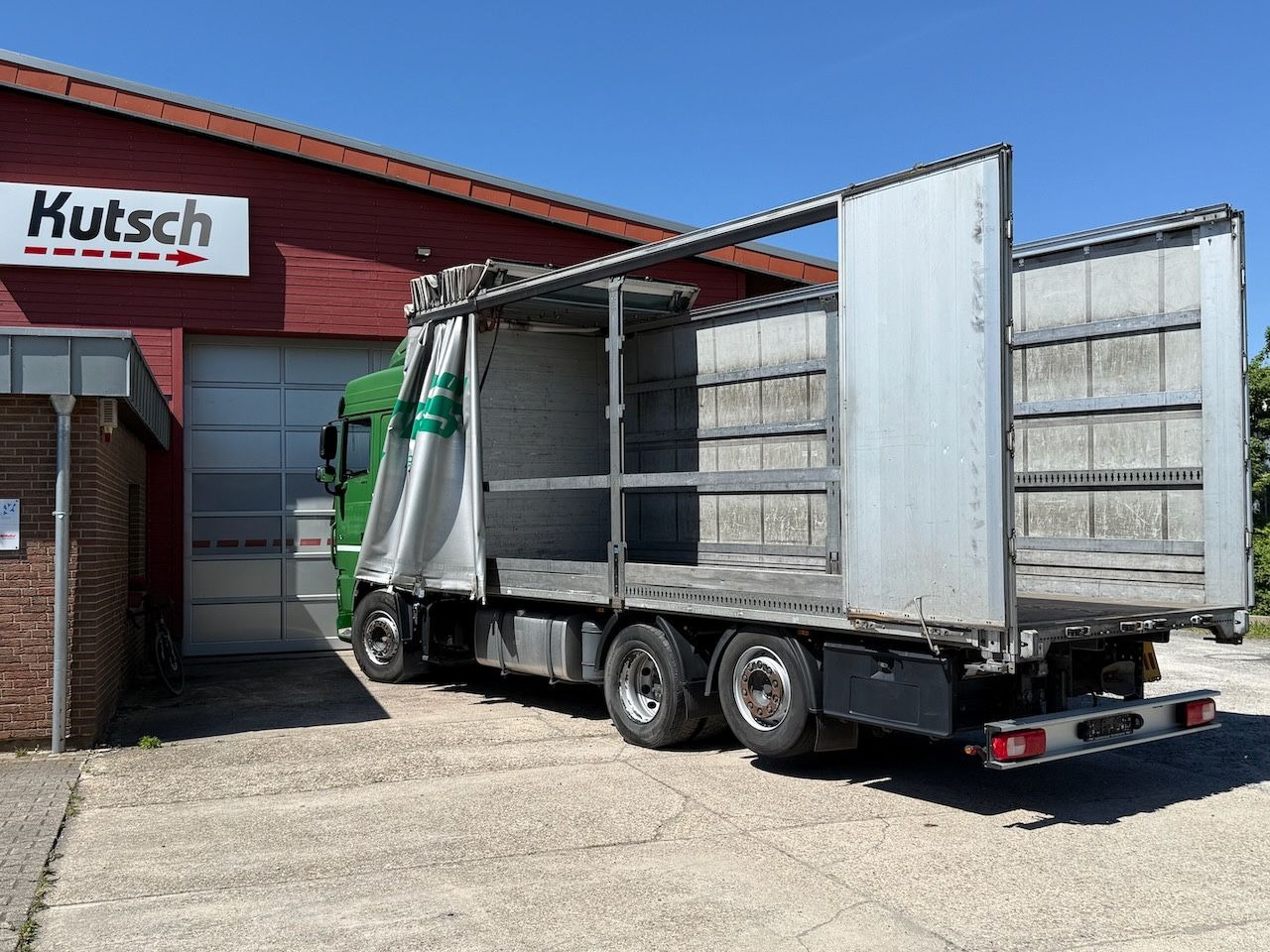 DAF XF 480 Plane 6x2 - Plachtové nákladné vozidlo: obrázok 5 DAF XF 480 Plane 6x2 - Plachtové nákladné vozidlo: obrázok 5