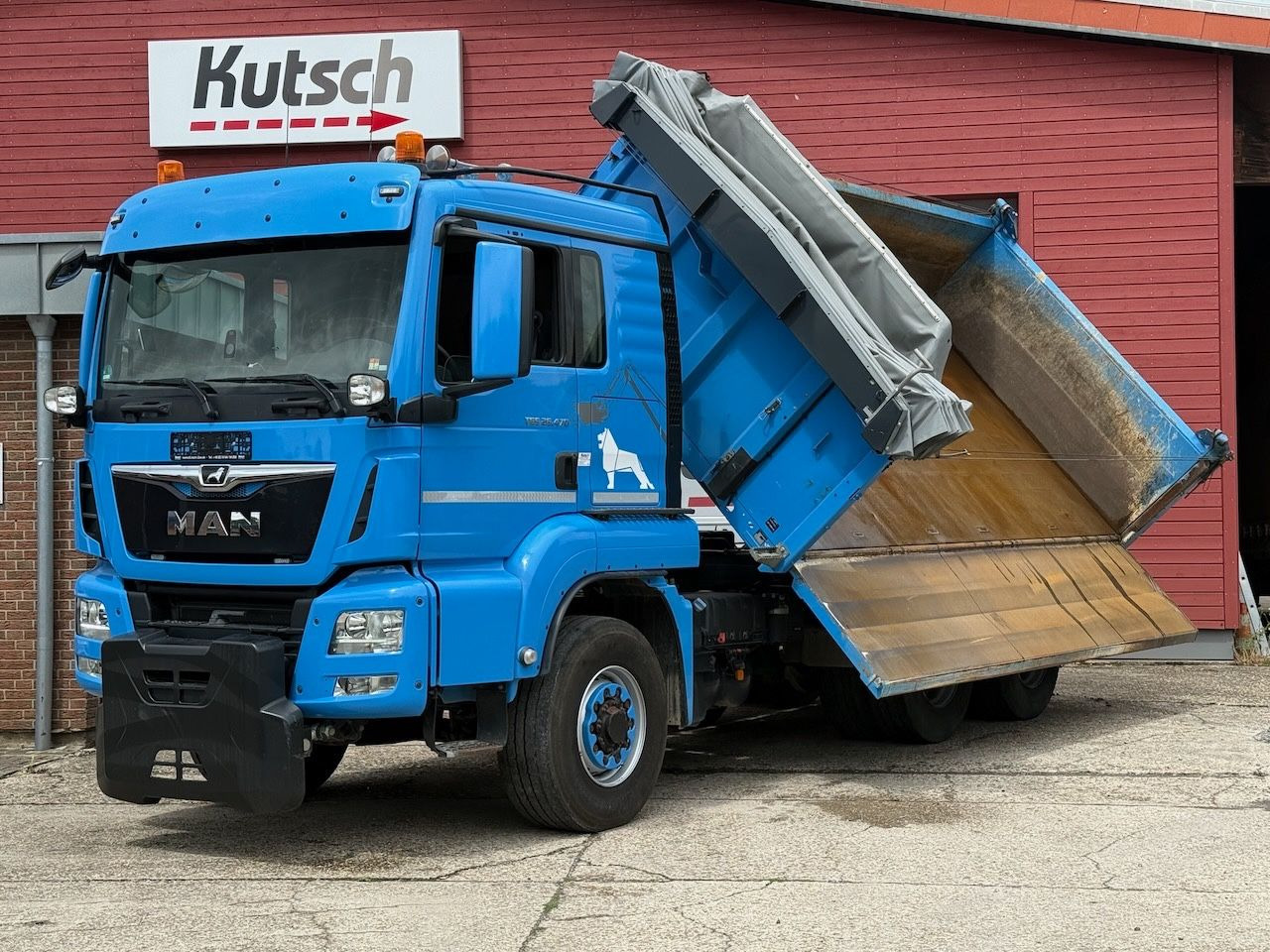 MAN TGS 26.470BL 6x6H, el. Plane, Bordm, Schneepl. - Sklápač: obrázok 1 MAN TGS 26.470BL 6x6H, el. Plane, Bordm, Schneepl. - Sklápač: obrázok 1