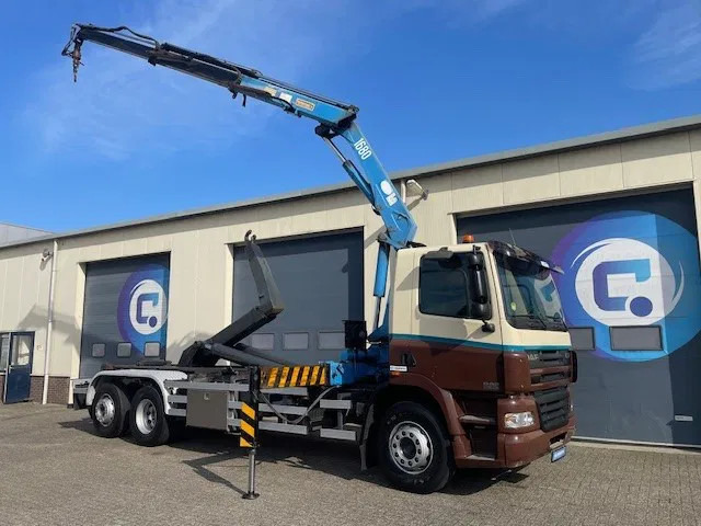 DAF CF 85.340 6X2 Euro 3 - Haakarm containersystem - Hooklift - Abrollkipper - Year 2004 - HMF 1680-K2 Crane - Grua - Ladekran - Aut - Nákladne vozidlo - káblový systém, Auto s hydraulickou rukou: obrázok 1 DAF CF 85.340 6X2 Euro 3 - Haakarm containersystem - Hooklift - Abrollkipper - Year 2004 - HMF 1680-K2 Crane - Grua - Ladekran - Aut - Nákladne vozidlo - káblový systém, Auto s hydraulickou rukou: obrázok 1