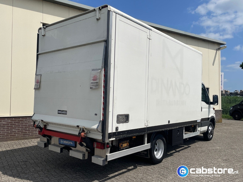 Iveco 40C 40C12 EURO 3 4x2 Bakwagen Euro 3 - Bouwjaar 2003 - APK tot 10-05-2026 -Handgeschakelde versnellingsbak - Dodávka skriňová nadstavba: obrázok 3 Iveco 40C 40C12 EURO 3 4x2 Bakwagen Euro 3 - Bouwjaar 2003 - APK tot 10-05-2026 -Handgeschakelde versnellingsbak - Dodávka skriňová nadstavba: obrázok 3