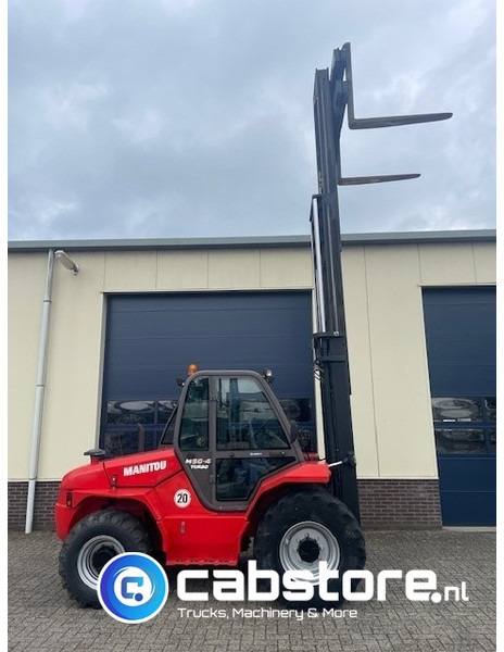 Manitou M 50-4 Turbo offroad forklift 4x4 Ruwterrein heftruck - Bouwjaar 2012 - Freelift - 5 Ton - Terénny vozík: obrázok 4 Manitou M 50-4 Turbo offroad forklift 4x4 Ruwterrein heftruck - Bouwjaar 2012 - Freelift - 5 Ton - Terénny vozík: obrázok 4
