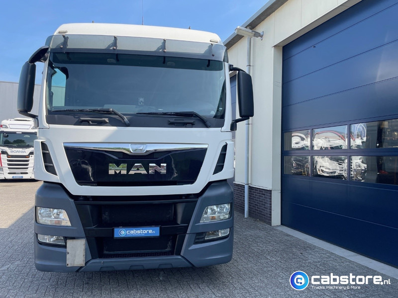 MAN TGX 18.440 4x2 BLS Euro 6 - XLX cabine - Bouwjaar 2014 - Smart Tacho - 2x Dieseltanks - Very good tyres - Ťahač: obrázok 5 MAN TGX 18.440 4x2 BLS Euro 6 - XLX cabine - Bouwjaar 2014 - Smart Tacho - 2x Dieseltanks - Very good tyres - Ťahač: obrázok 5