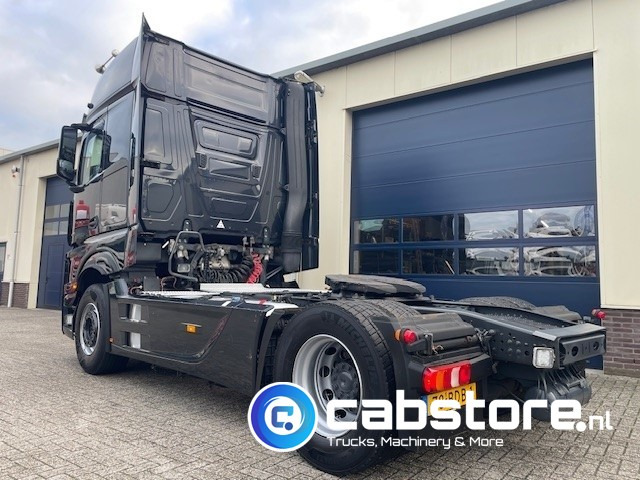 Mercedes-Benz ACTROS 1945 4x2 Euro 5 - Hydraulic unit - Bouwjaar 2013 - km 980.317 - Megaspace - Ťahač: obrázok 3 Mercedes-Benz ACTROS 1945 4x2 Euro 5 - Hydraulic unit - Bouwjaar 2013 - km 980.317 - Megaspace - Ťahač: obrázok 3