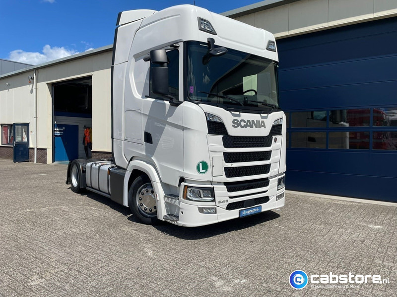Scania S410 A 4x2 EB Euro 6 - MEGA VOLUME - RETARDER - Bouwjaar 2018 - S-Highline - Km 822.505 - Differentieelslot - Ťahač: obrázok 2 Scania S410 A 4x2 EB Euro 6 - MEGA VOLUME - RETARDER - Bouwjaar 2018 - S-Highline - Km 822.505 - Differentieelslot - Ťahač: obrázok 2