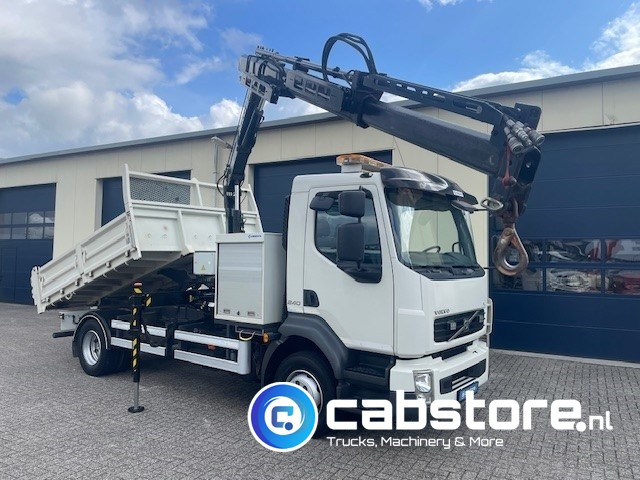 Volvo FL 240 4x2 Euro 5 - Kipper - MKG HLK 45 a2 Autolaadkraan - Bouwjaar 2012 - APK 18-10-2025 - ORIGINAL Km 35.640 !!!! - Good condition !! - Sklápač, Auto s hydraulickou rukou: obrázok 3 Volvo FL 240 4x2 Euro 5 - Kipper - MKG HLK 45 a2 Autolaadkraan - Bouwjaar 2012 - APK 18-10-2025 - ORIGINAL Km 35.640 !!!! - Good condition !! - Sklápač, Auto s hydraulickou rukou: obrázok 3
