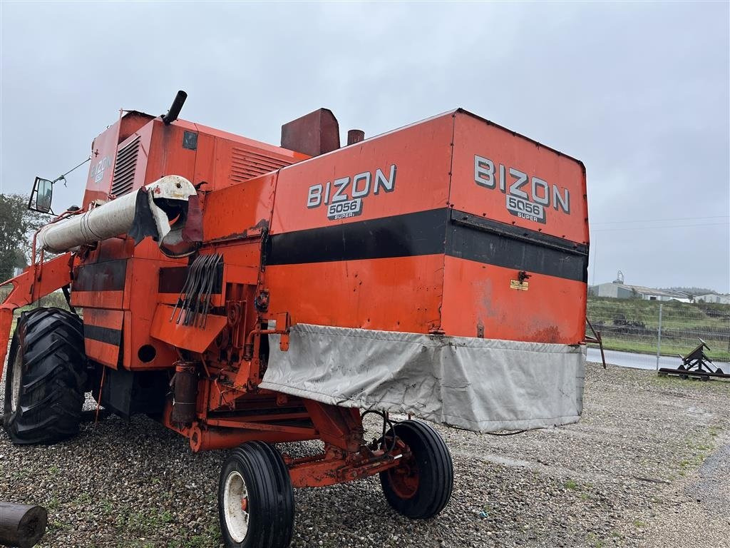 5056 - Obilný kombajn: obrázok 5 5056 - Obilný kombajn: obrázok 5