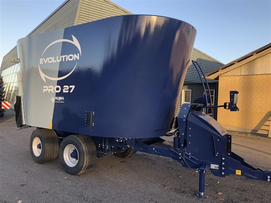 EVO 27 Pro - Kŕmny voz: obrázok 1 EVO 27 Pro - Kŕmny voz: obrázok 1