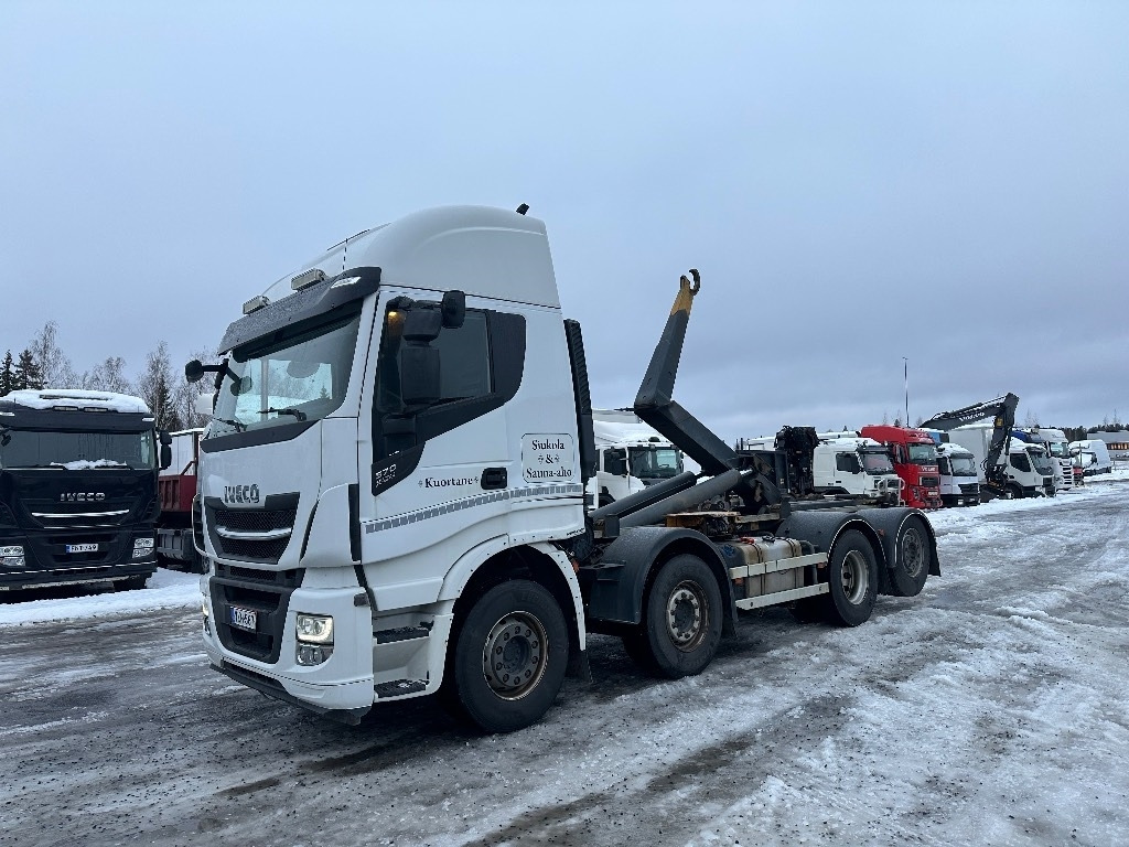 Iveco X-Way 560 8x2 - Hákový nosič kontajnerov: obrázok 1 Iveco X-Way 560 8x2 - Hákový nosič kontajnerov: obrázok 1