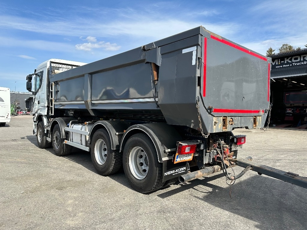 Iveco X-Way AS350S57 8x4 slp 2+2 pv - Sklápač: obrázok 4 Iveco X-Way AS350S57 8x4 slp 2+2 pv - Sklápač: obrázok 4