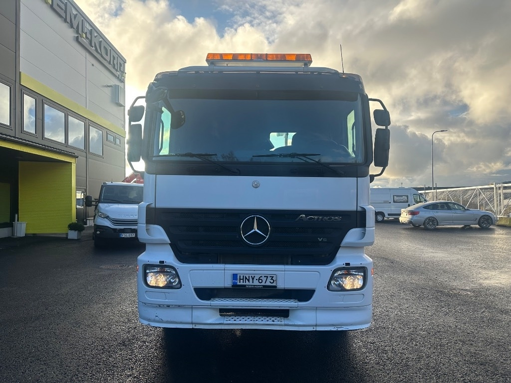 Mercedes-Benz Actros 2545 L 6x2 - Hákový nosič kontajnerov: obrázok 2 Mercedes-Benz Actros 2545 L 6x2 - Hákový nosič kontajnerov: obrázok 2